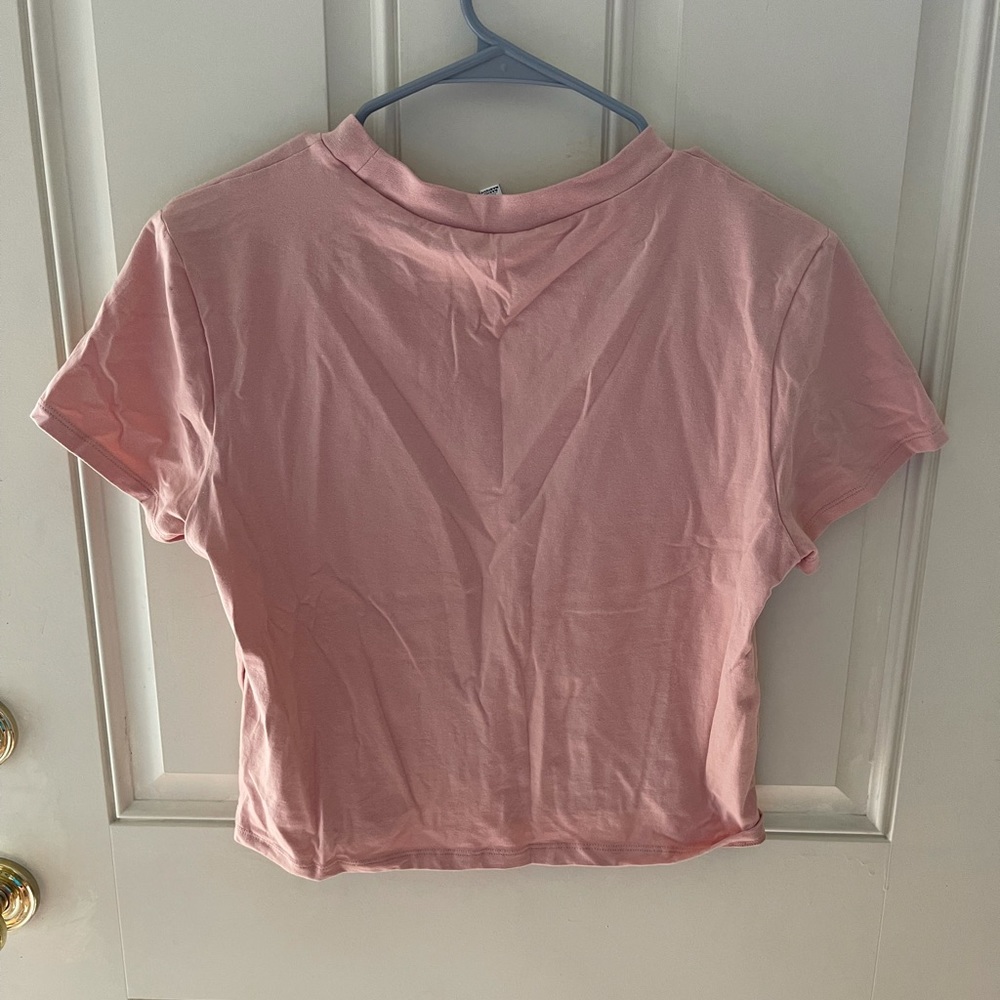 Pink H&M shirt! - Picture 2 of 3